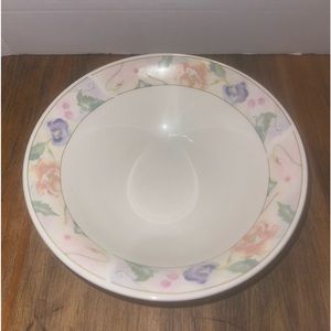 Vintage 9” Vegtable Serving  Bowl Floral Rhapsody by LYNN’S CHINA Rare